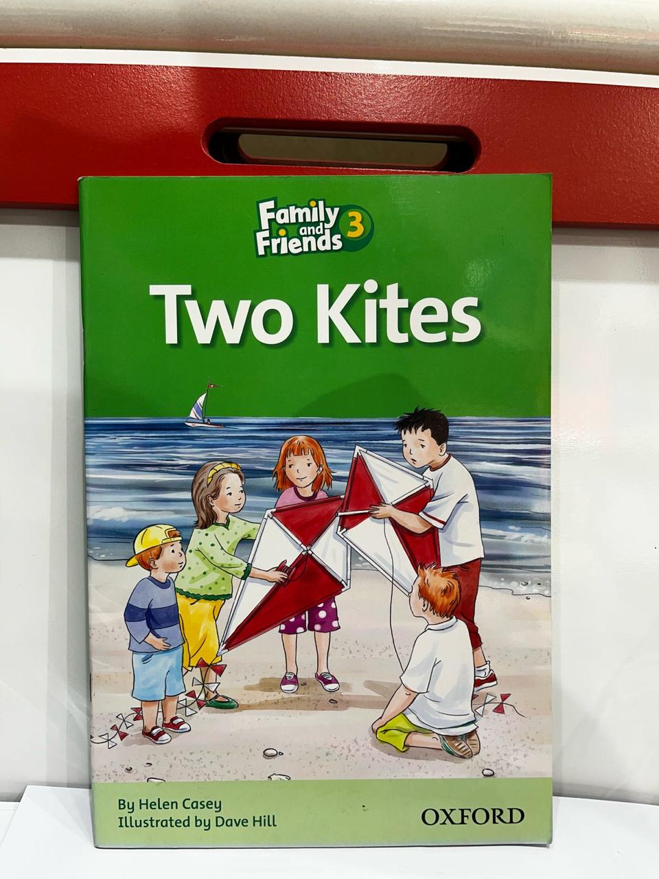 ( OXFORD FAMILY AND FRIENDS 3 ) - TWO KITES
