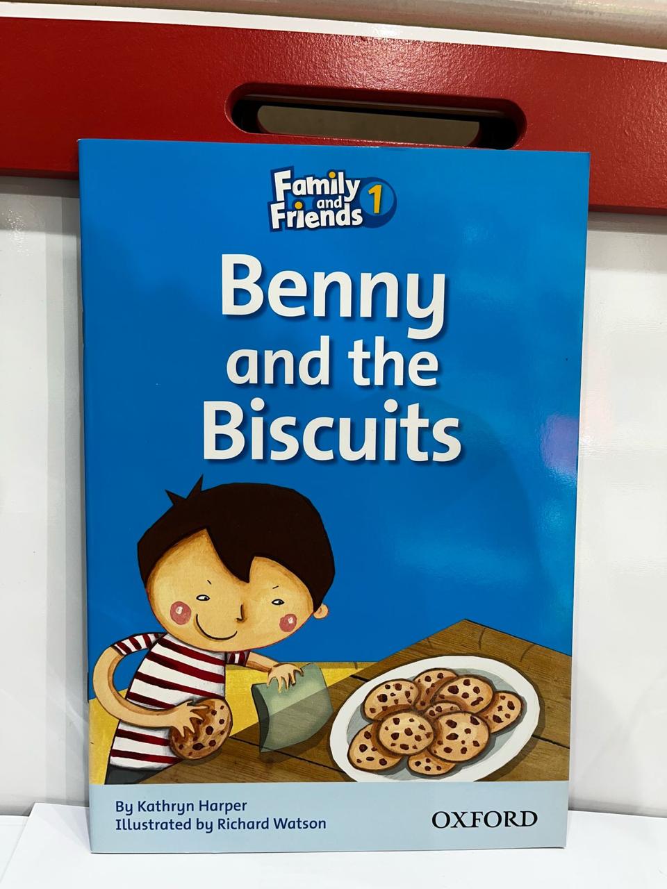 OXFORD FAMILY AND FRIENDS 1- BENNY AND THE BISCUITS