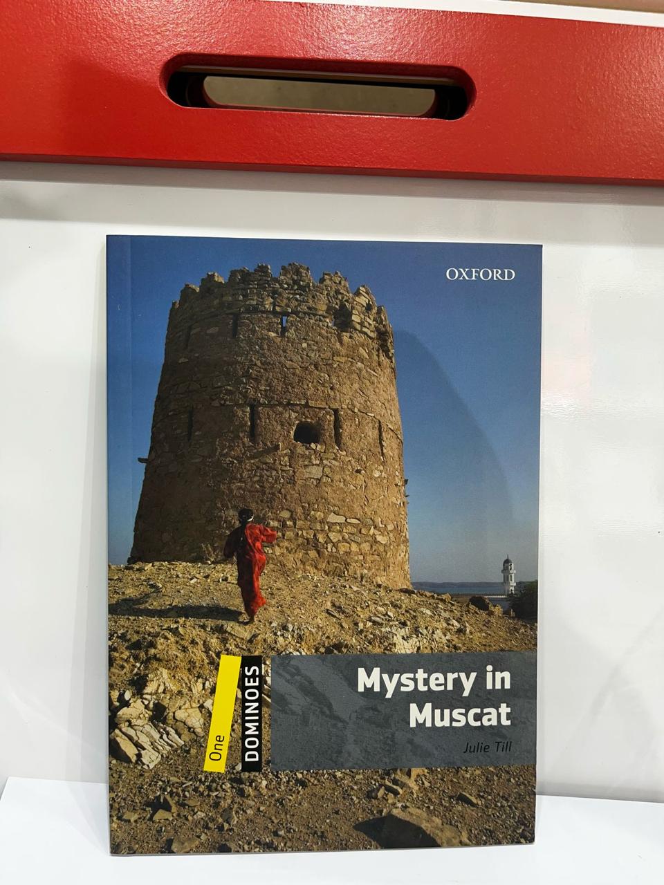OXFORD ONE DOMINOES - MYSTERY IN MUSCAT