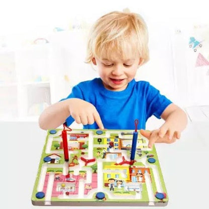 TRAFFIC MAZE WITH FLYING CHESS