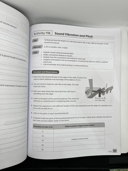 MC CAMBRIDGE LOWER SECONDARY SCIENCE WORKBOOK 9