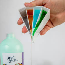 SPLIT POURING CUP by MONT MARTE
